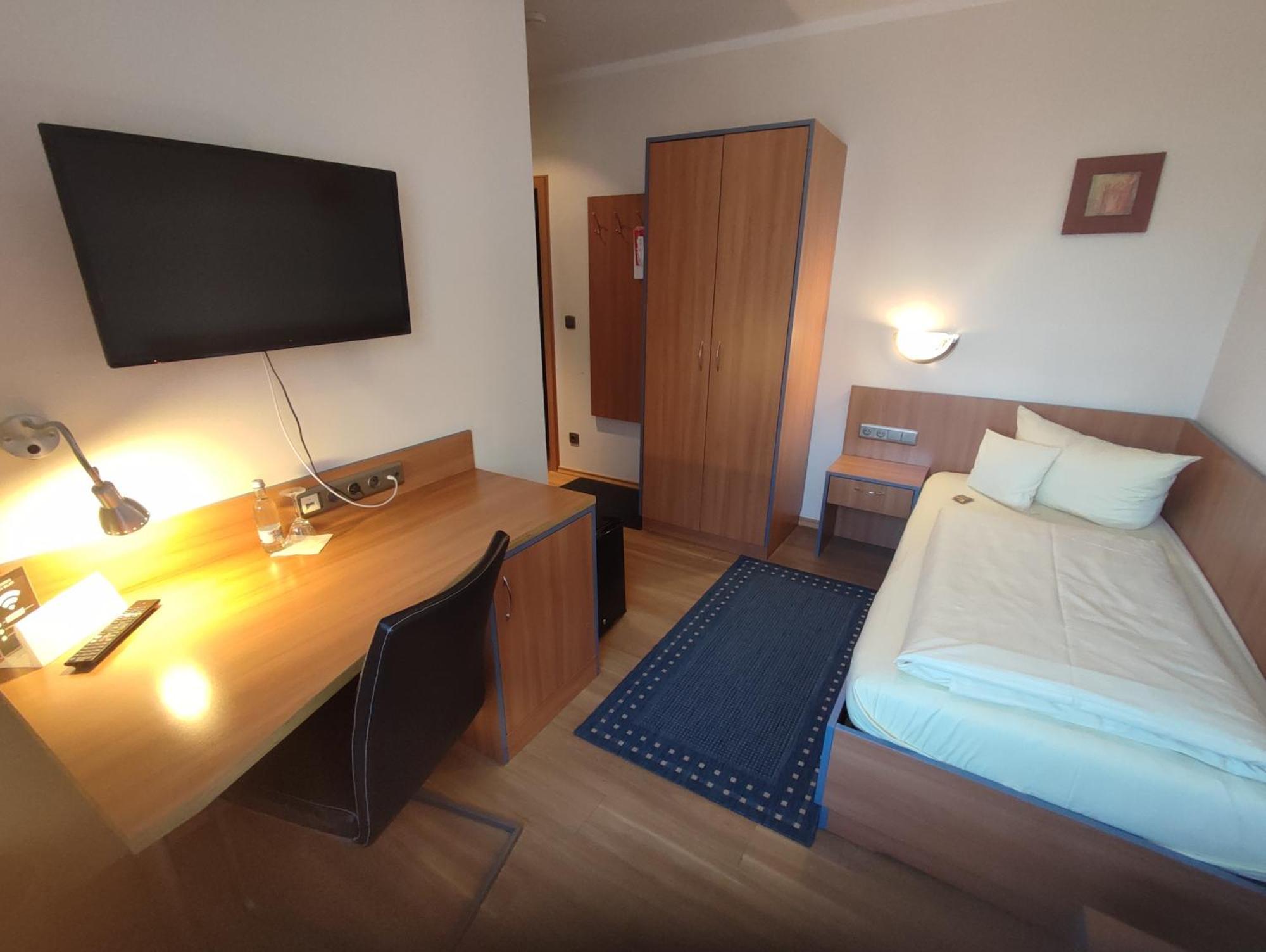 Hotel Landgasthof Euringer Oberstimm المظهر الخارجي الصورة